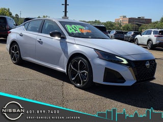 2025 Nissan Altima 2.5 SR