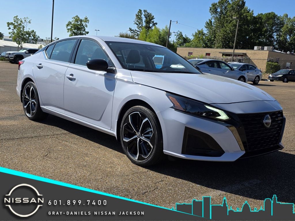2025 Nissan Altima 2.5 SR