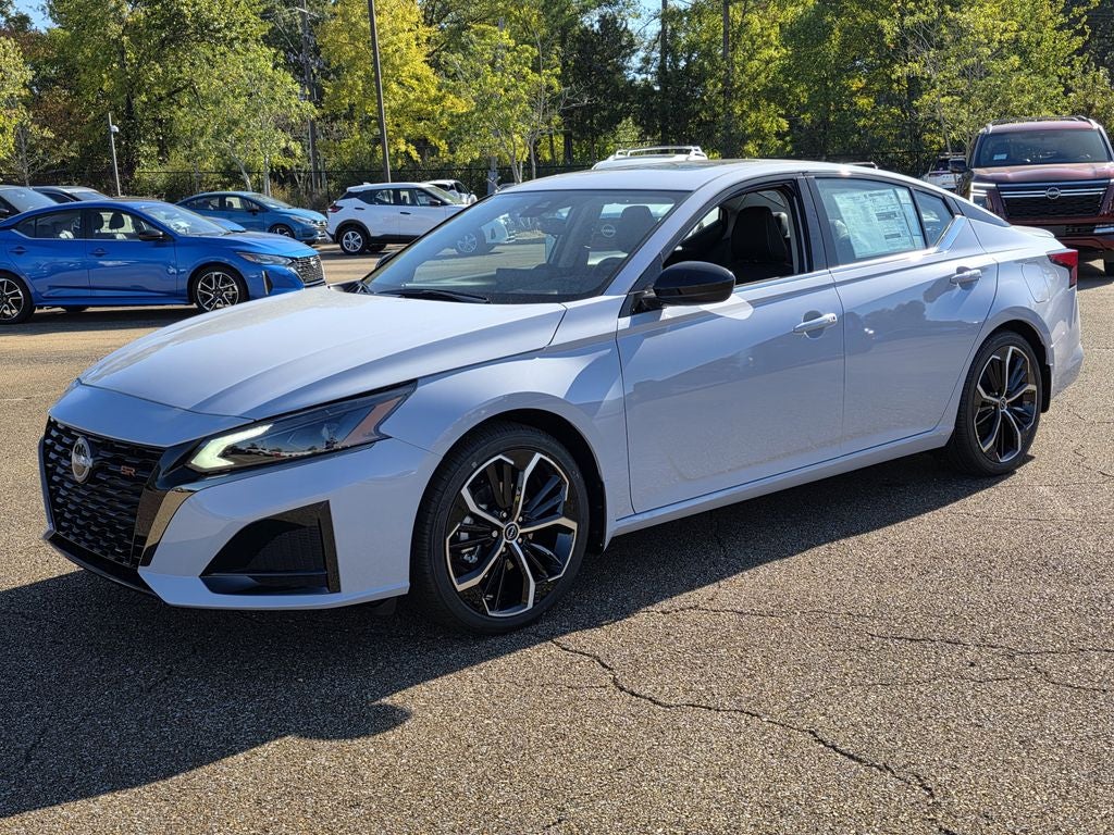 2025 Nissan Altima 2.5 SR