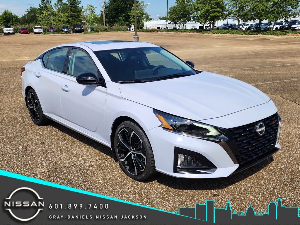 2025 Nissan Altima 2.5 SR