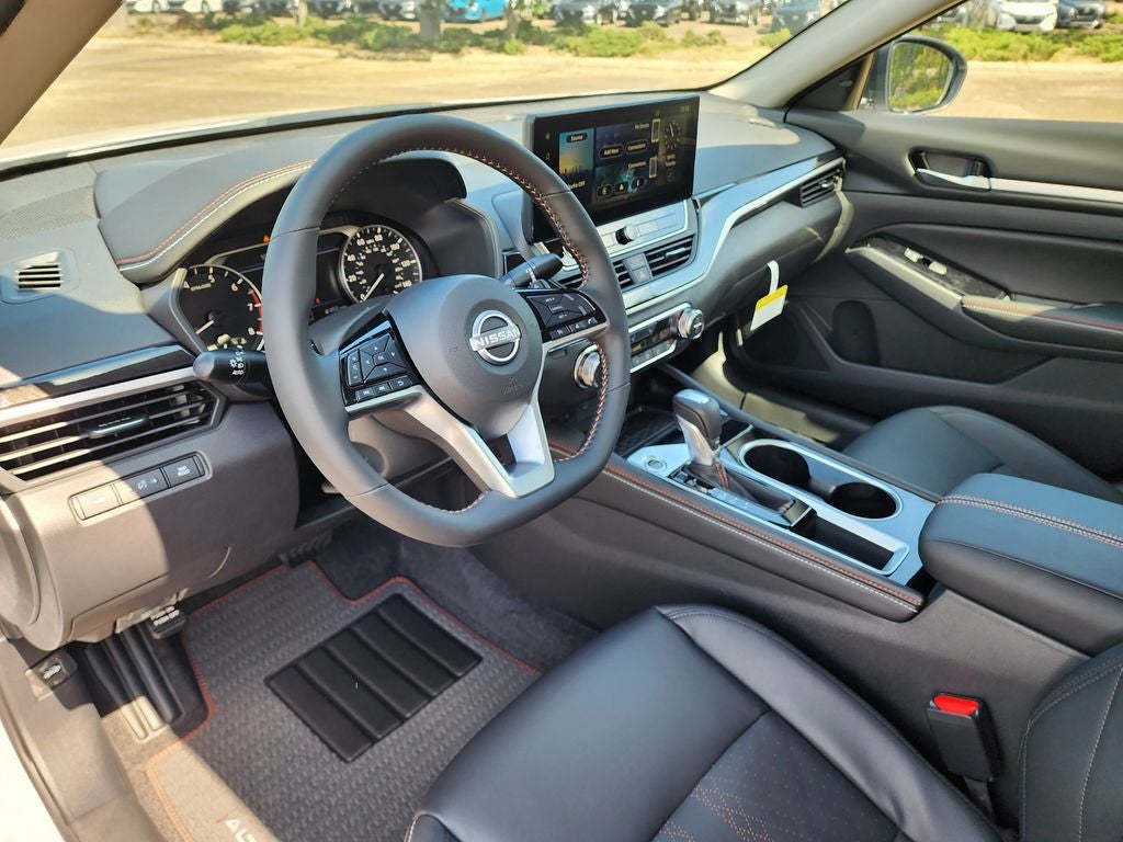 2025 Nissan Altima 2.5 SR