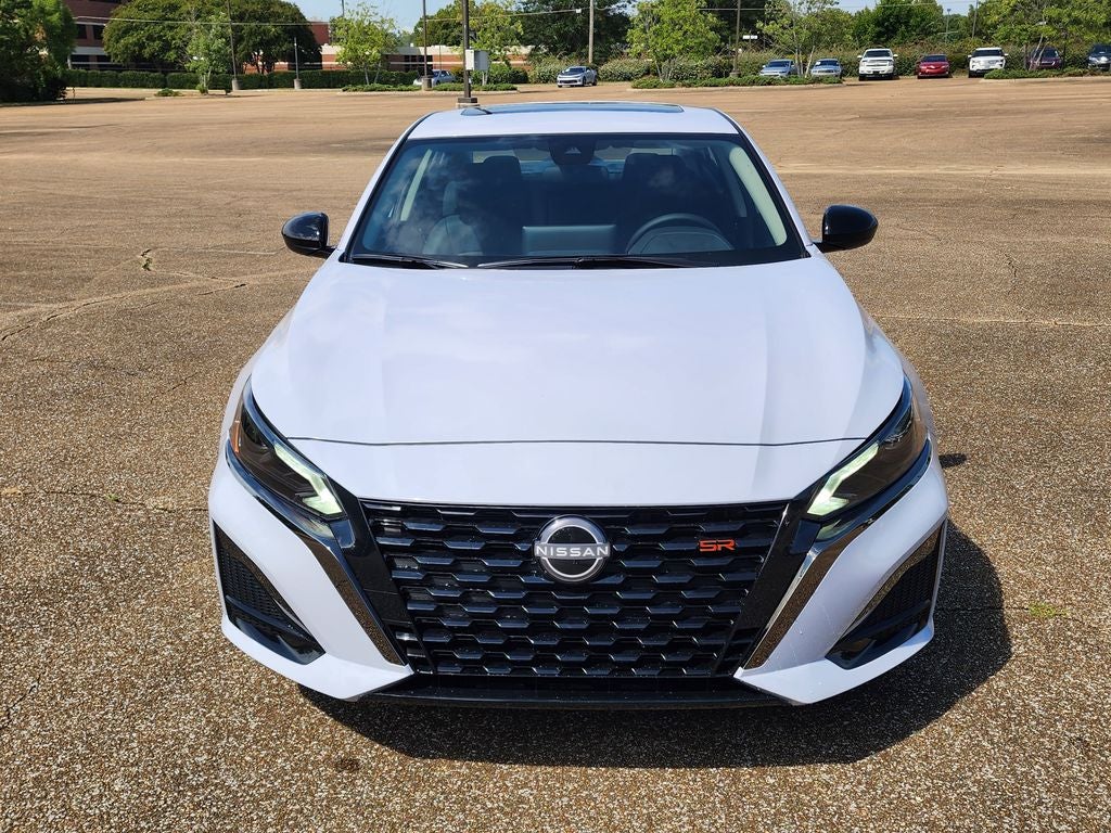 2025 Nissan Altima 2.5 SR