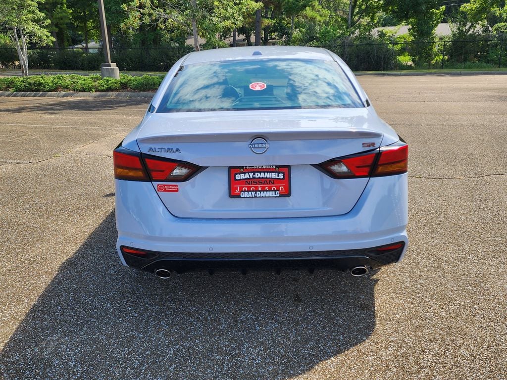 2025 Nissan Altima 2.5 SR