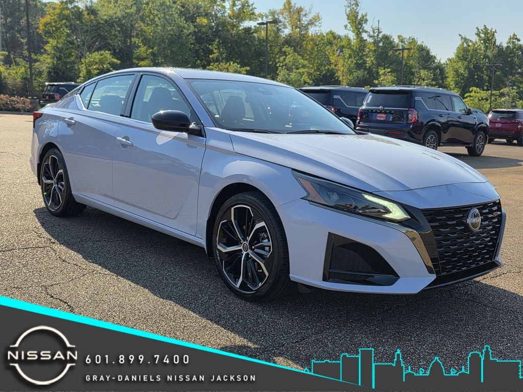 2025 Nissan Altima 2.5 SR