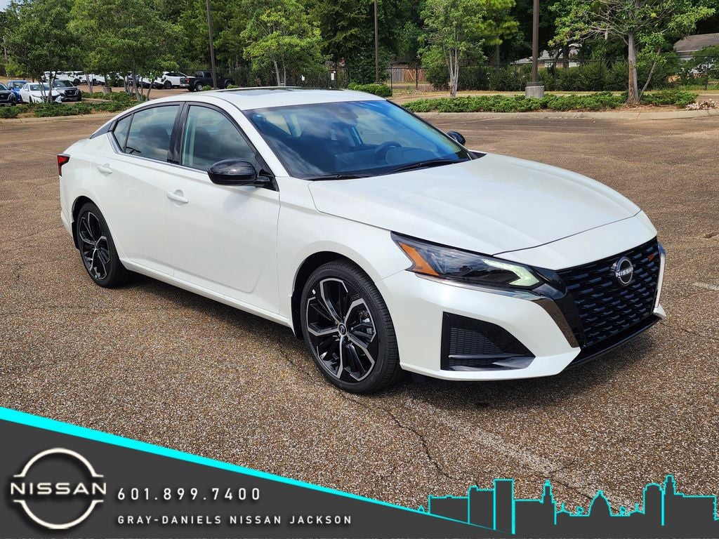 2025 Nissan Altima 2.5 SR