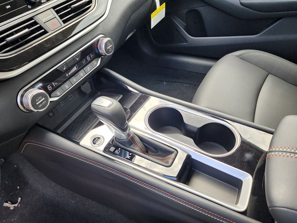 2025 Nissan Altima 2.5 SR