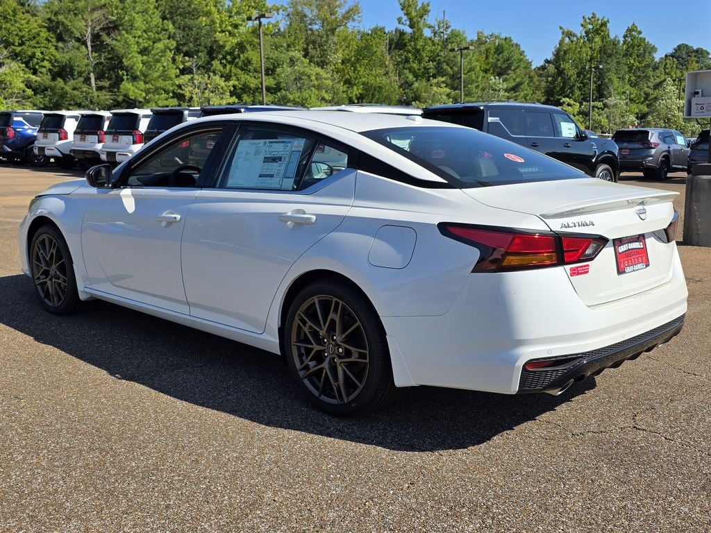 2025 Nissan Altima 2.5 SR