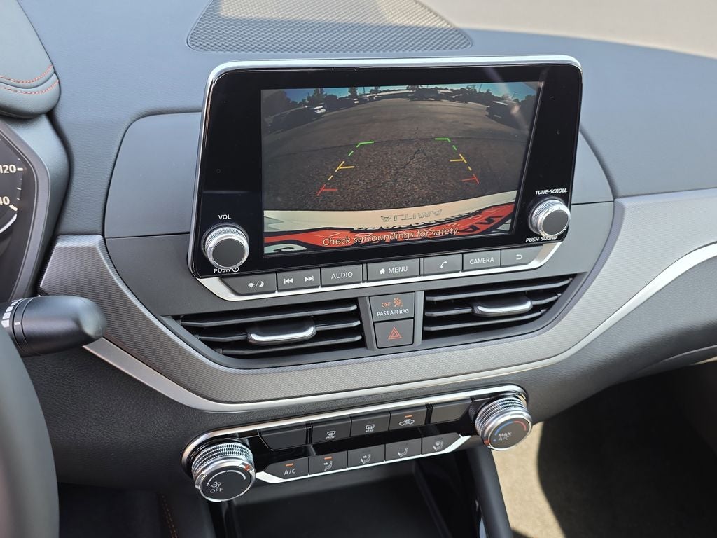 2025 Nissan Altima 2.5 SR