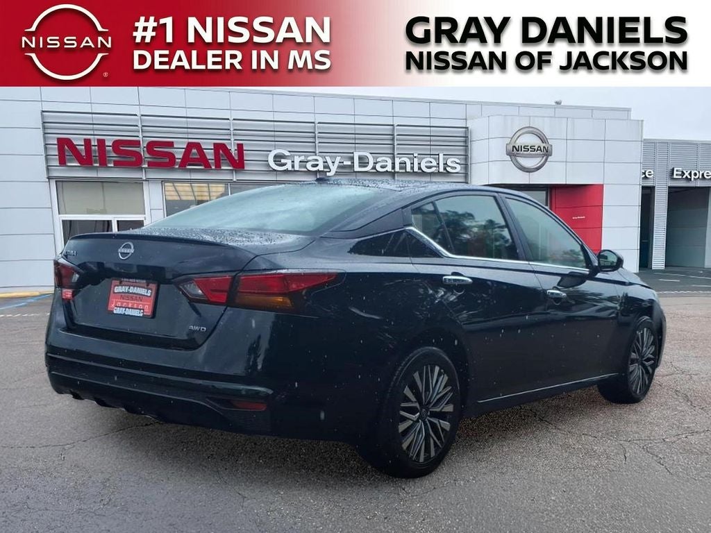 2025 Nissan Altima 2.5 SV