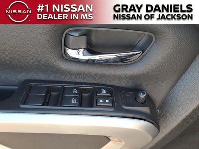 2024 Nissan Titan SV