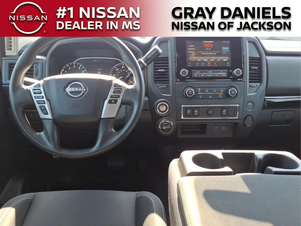 2024 Nissan Titan SV