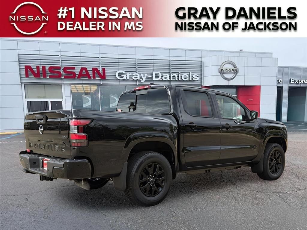 2026 Nissan Frontier SV