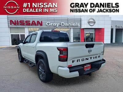 2025 Nissan Frontier SV