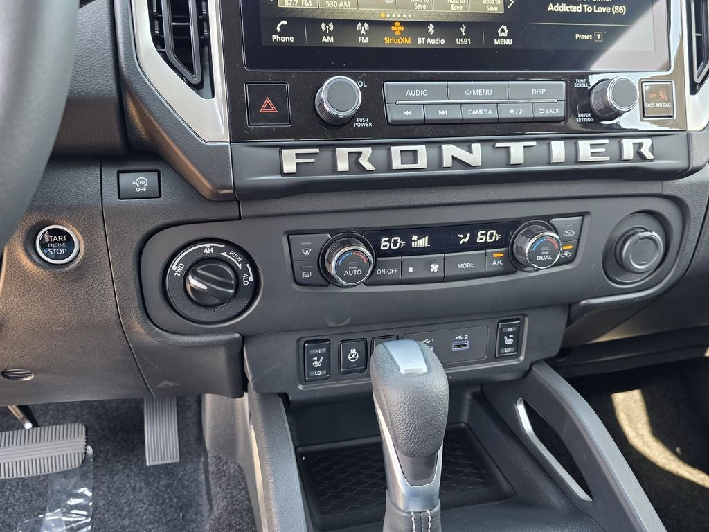 2025 Nissan Frontier SV