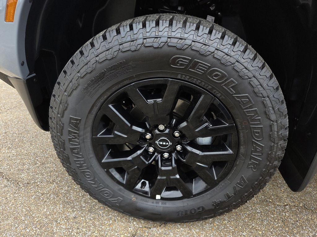 2026 Nissan Frontier SV