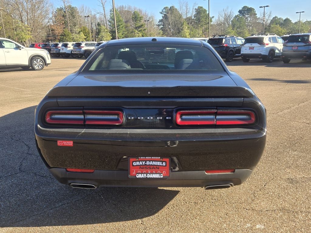 2018 Dodge Challenger SXT