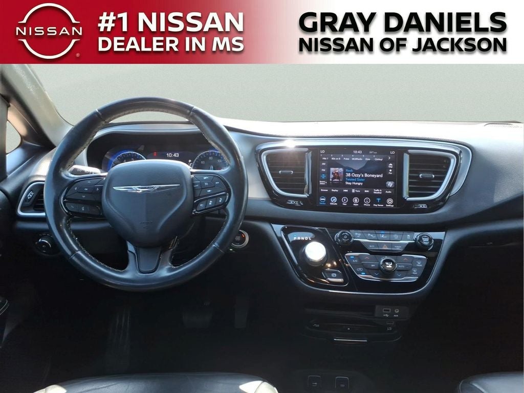 2020 Chrysler Pacifica Touring L Plus