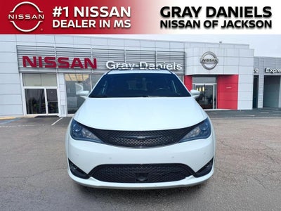 2020 Chrysler Pacifica Touring L Plus