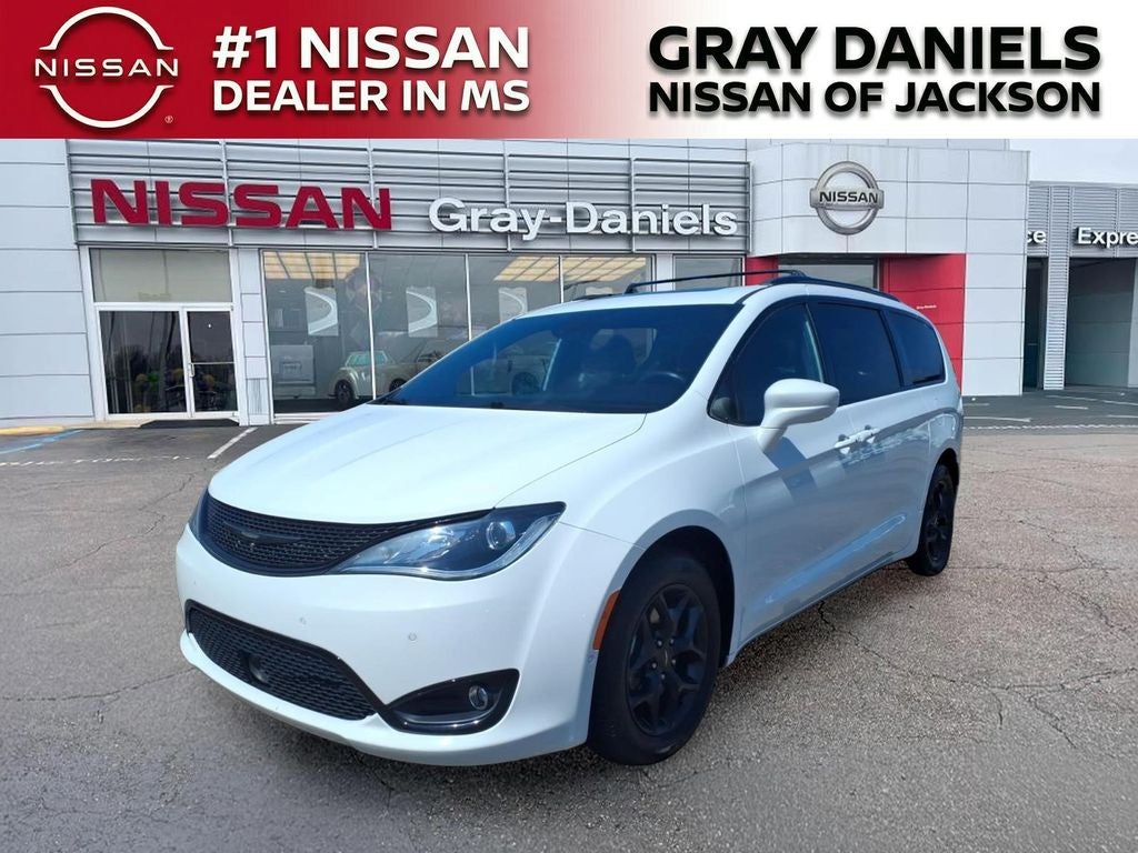 2020 Chrysler Pacifica Touring L Plus