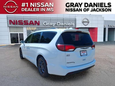 2020 Chrysler Pacifica Touring L Plus