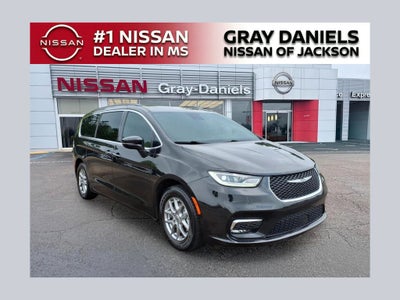 2022 Chrysler Pacifica Touring