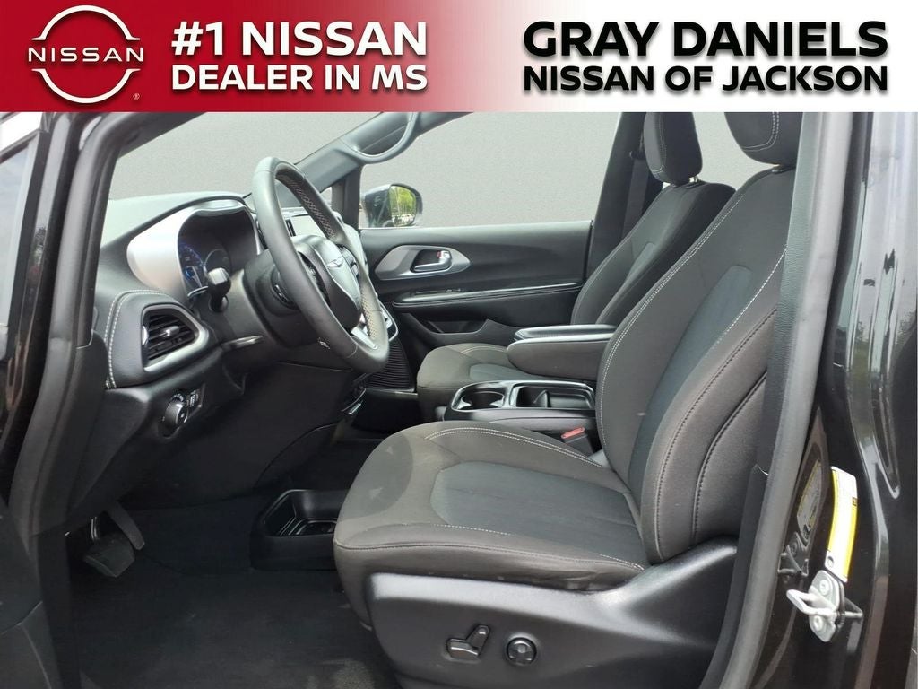 2022 Chrysler Pacifica Touring