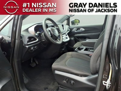 2022 Chrysler Pacifica Touring