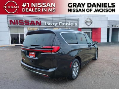 2022 Chrysler Pacifica Touring