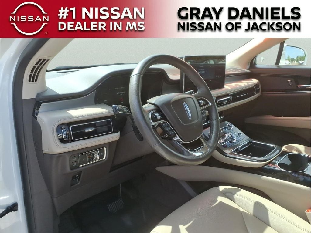 2023 Lincoln Nautilus Standard