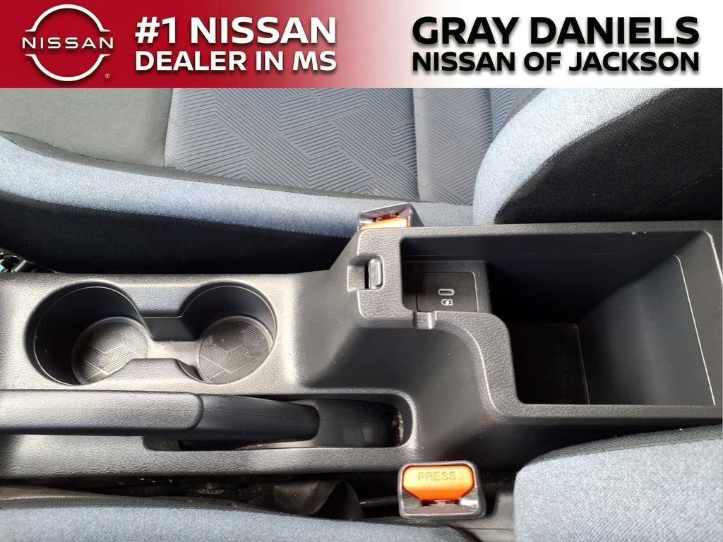 2024 Nissan Versa 1.6 SV