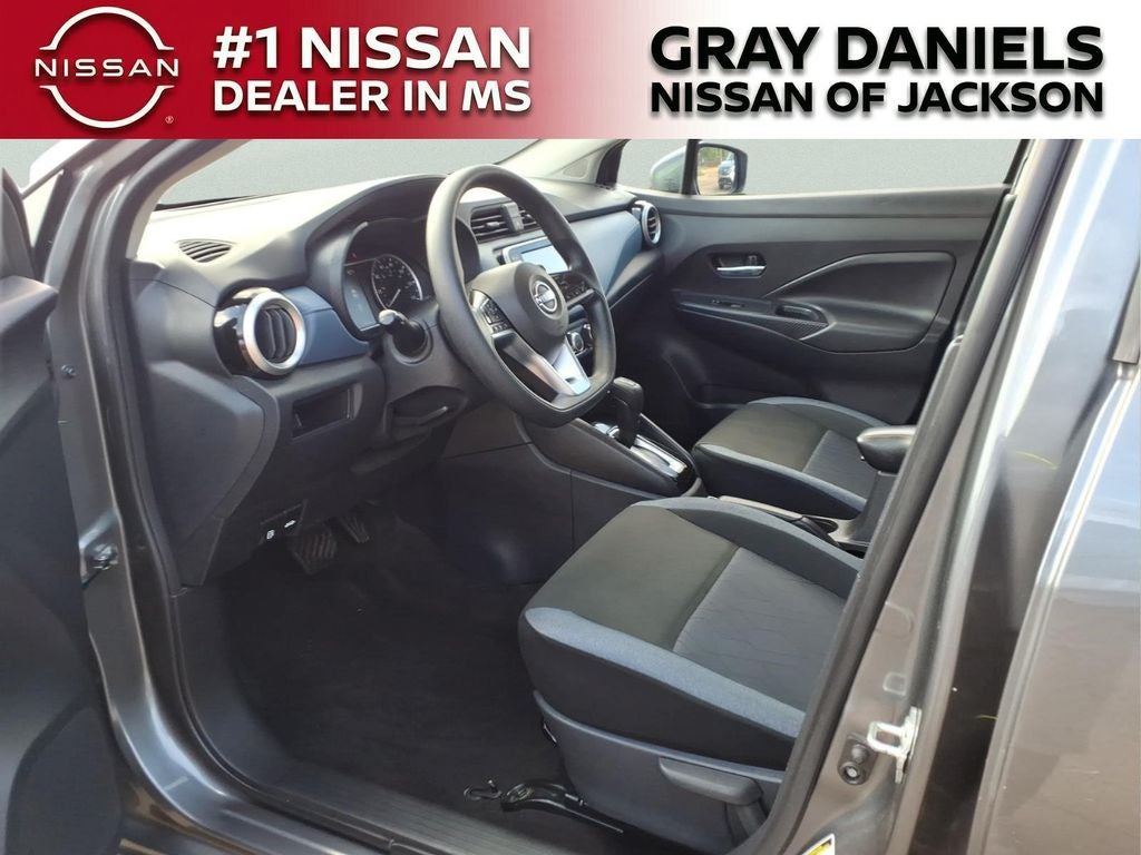 2024 Nissan Versa 1.6 SV