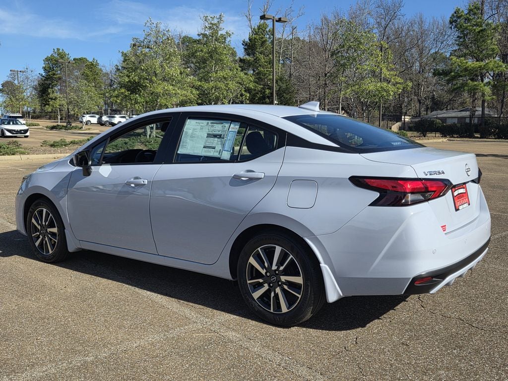 2025 Nissan Versa 1.6 SV