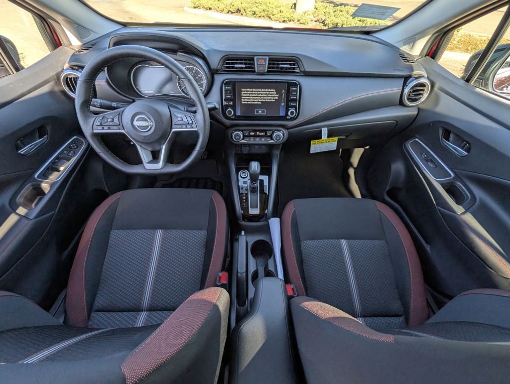 2025 Nissan Versa 1.6 SR
