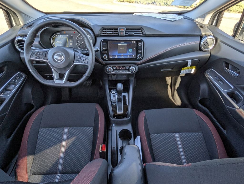 2025 Nissan Versa 1.6 SR