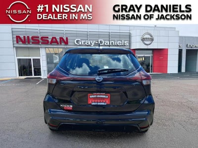 2025 Nissan Kicks Play S