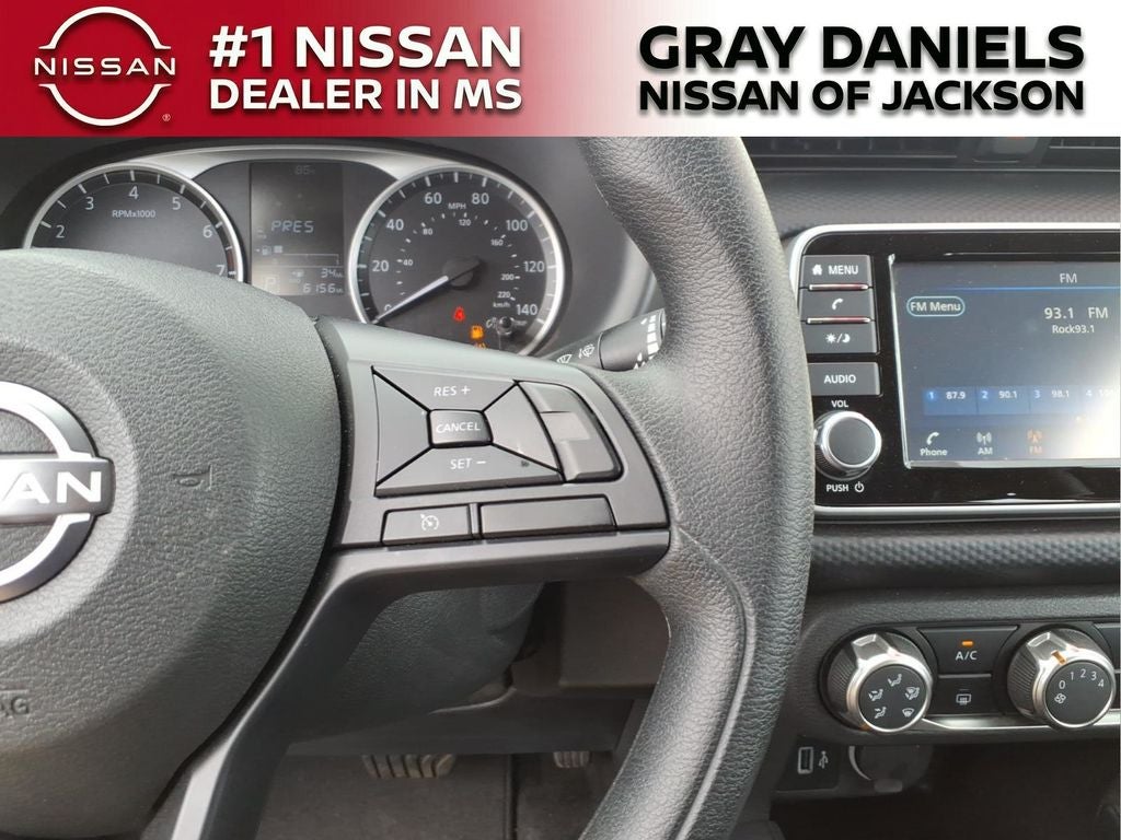 2025 Nissan Kicks Play S