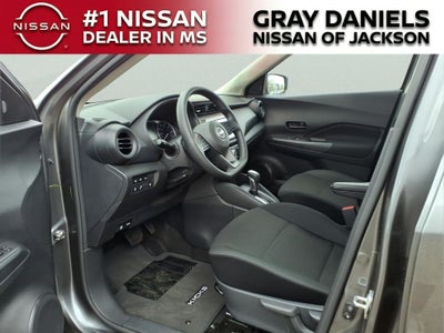 2025 Nissan Kicks Play S