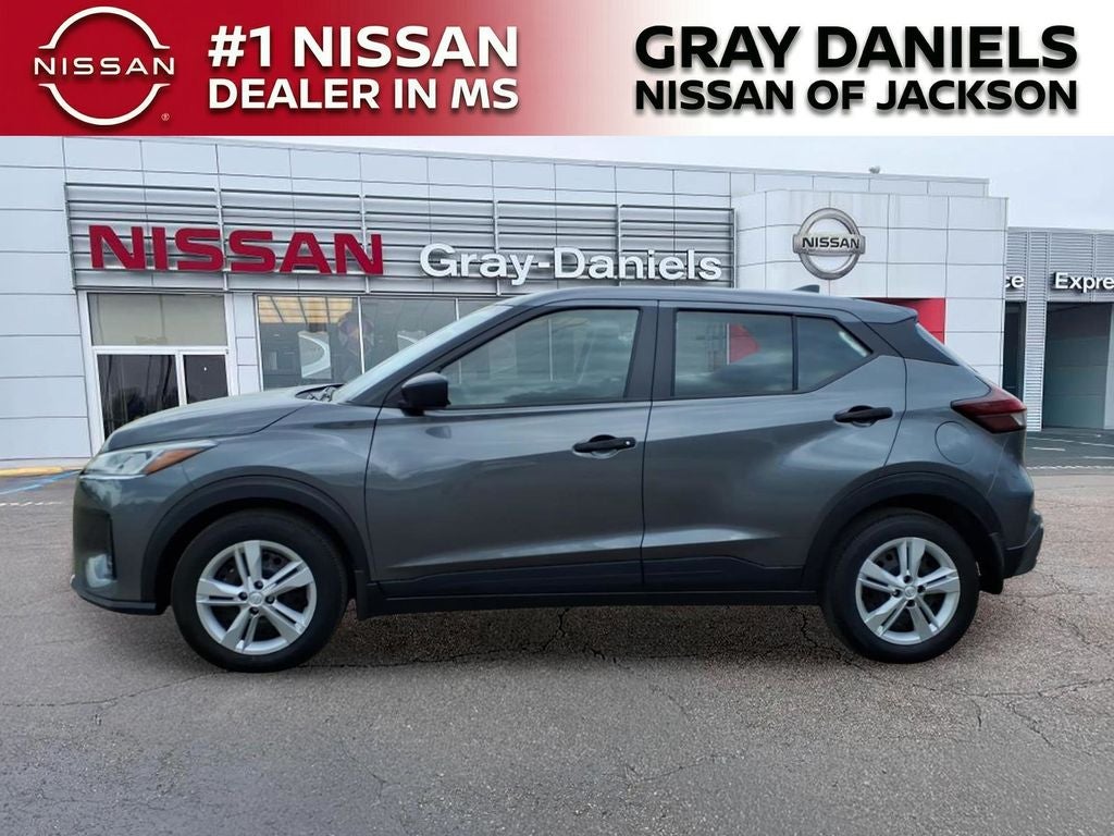 2025 Nissan Kicks Play S