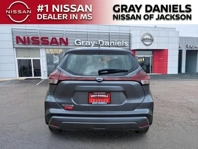 2025 Nissan Kicks Play S