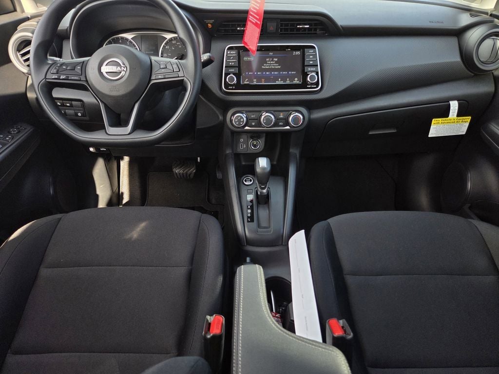 2025 Nissan Kicks Play S