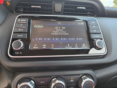 2025 Nissan Kicks Play S