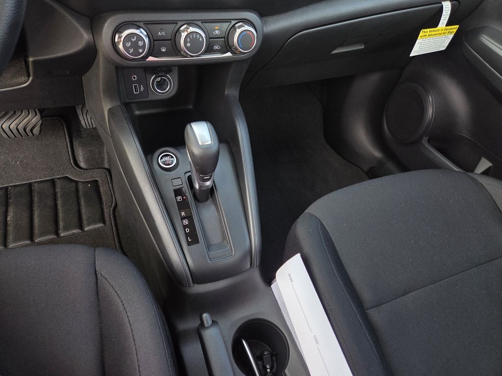2025 Nissan Kicks Play S