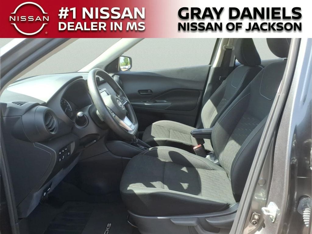 2022 Nissan Kicks S