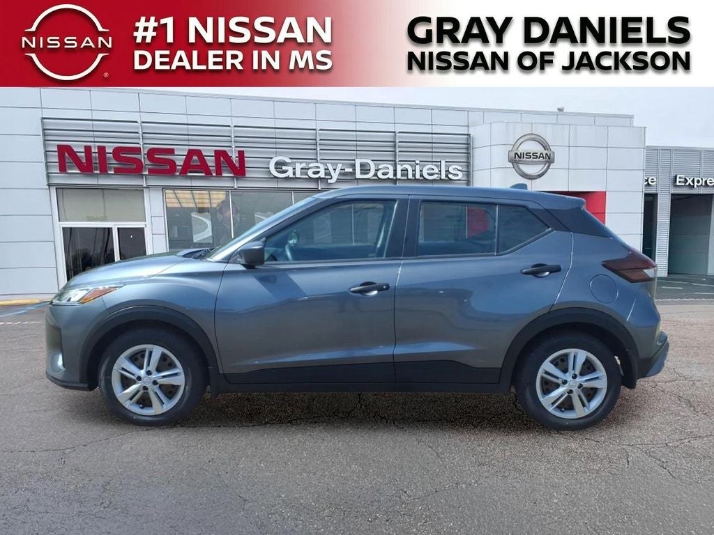 2022 Nissan Kicks S