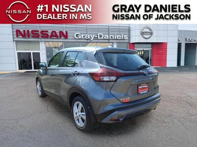 2022 Nissan Kicks S