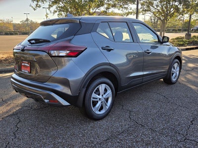 2025 Nissan Kicks Play S