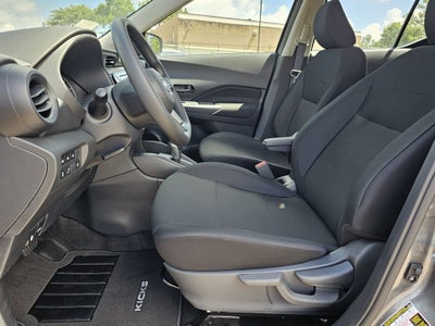 2025 Nissan Kicks Play S
