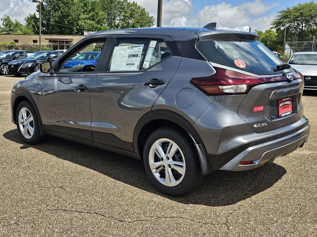 2025 Nissan Kicks Play S