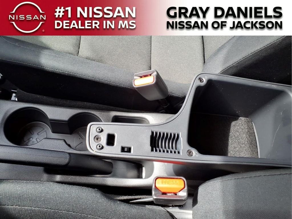 2025 Nissan Kicks Play S