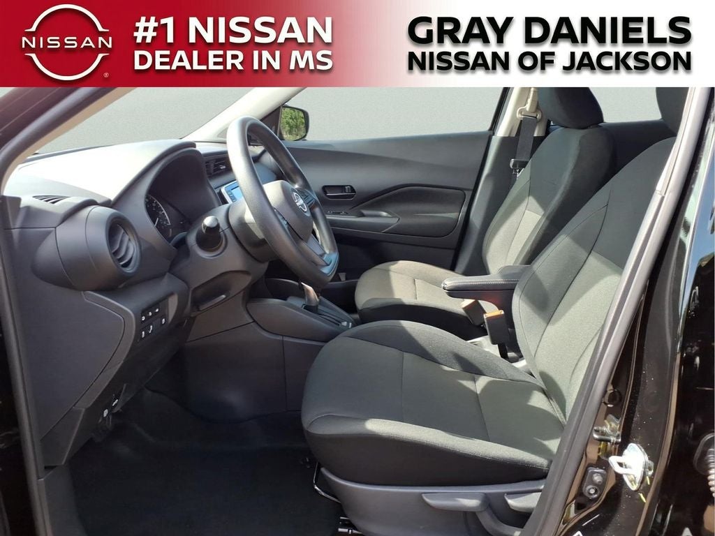 2025 Nissan Kicks Play S
